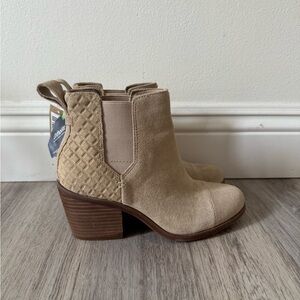 Toms Beige Ankle Booties